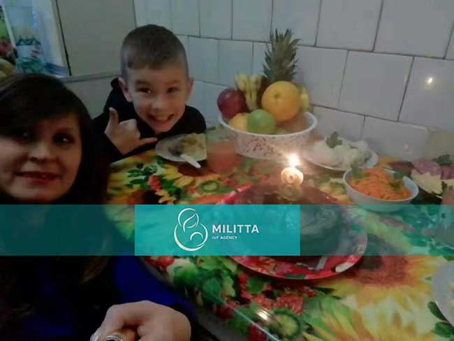 乌克兰马丽塔试管孕妈儿子过生日
