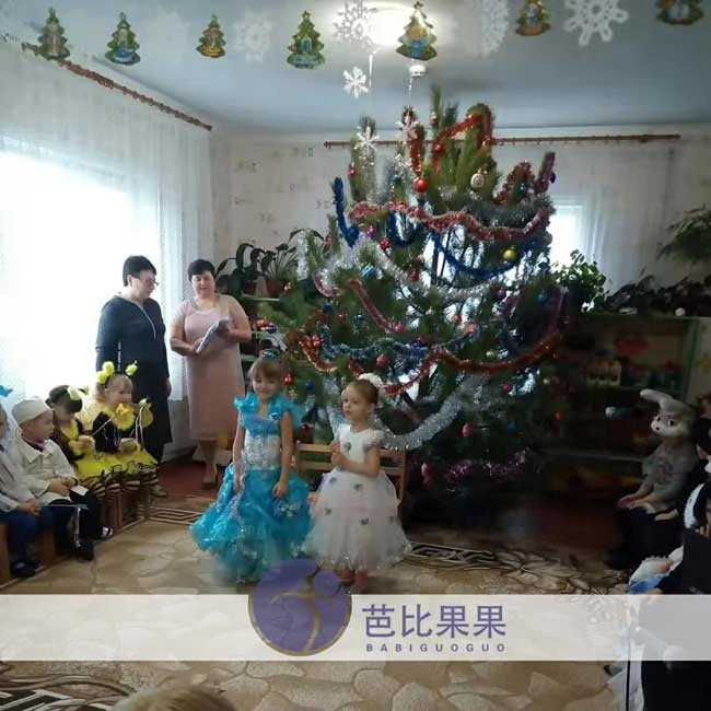 试管孕妈庆祝乌克兰东正教的圣诞节