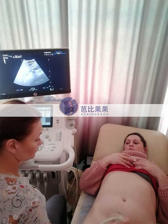 乌克兰试管妈妈孕12周产检