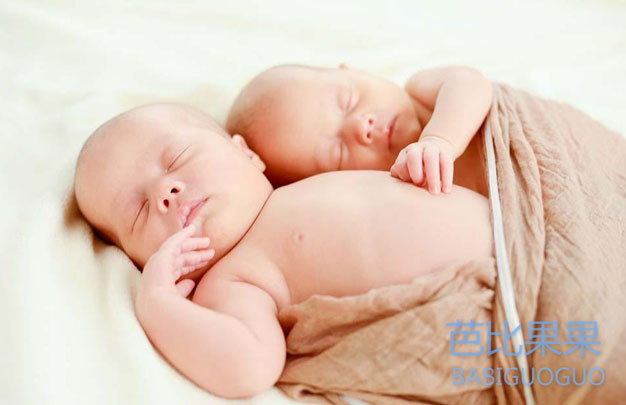 泰国试管婴儿双胞胎