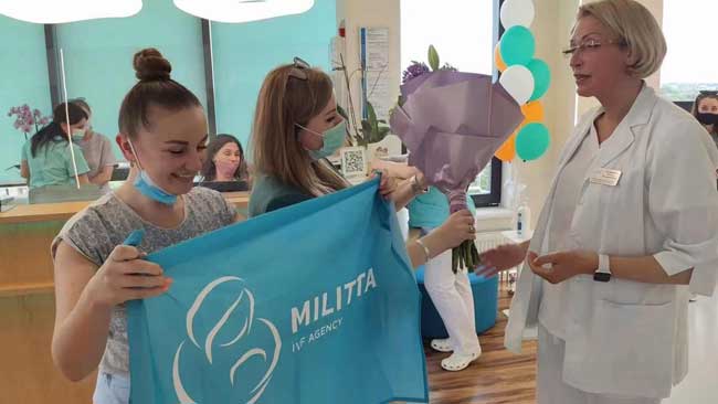 丽塔医生娜塔莉亚开始就诊