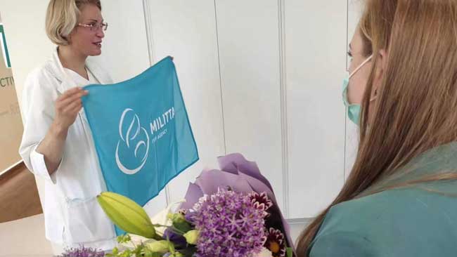 丽塔医生娜塔莉亚开始就诊